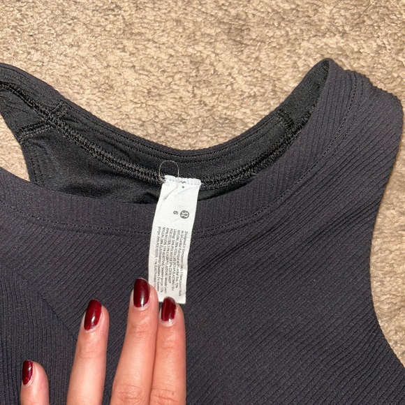 Lululemon black asymmetrical cropped tank top - Picture 2 of 3